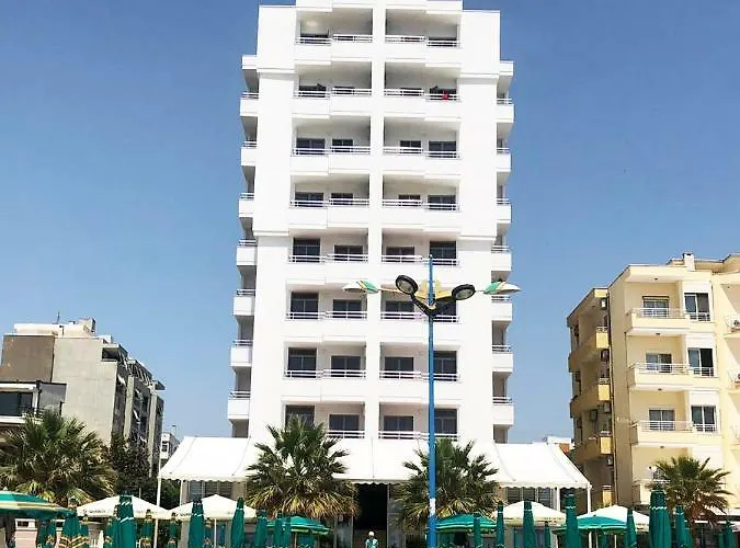 Perandor Beach Durrës