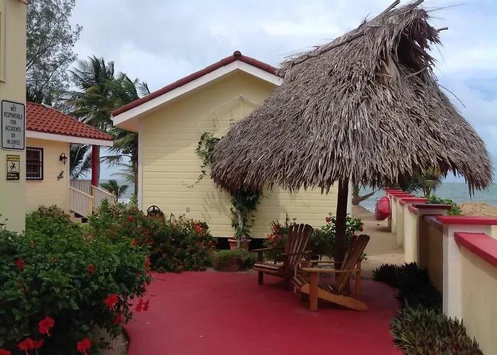 The White Horse Inn - Hopkins Village Beach Belize