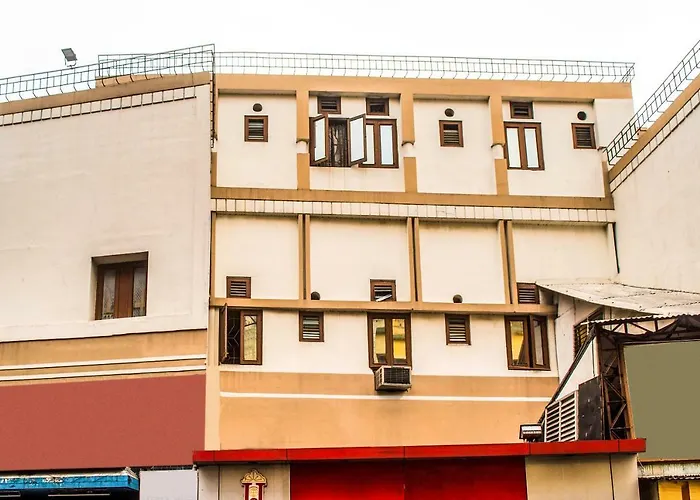 Hotel Pushpak International Kolkata