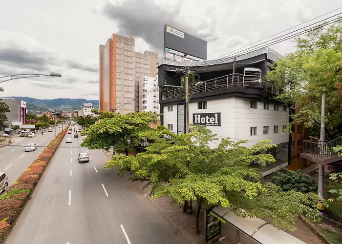 Ayenda 1236 Platinum Plaza Hotel Medellin