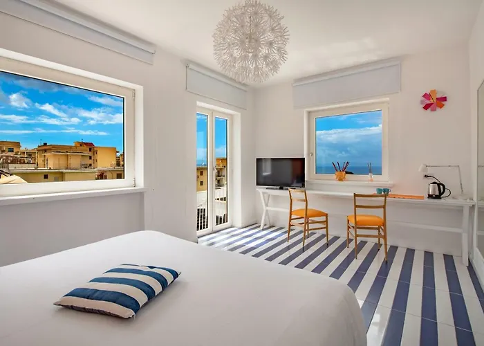 3 Suites View Sorrento
