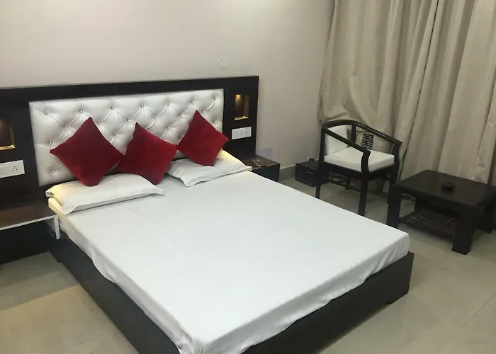 Metro Lodge Hyderabad