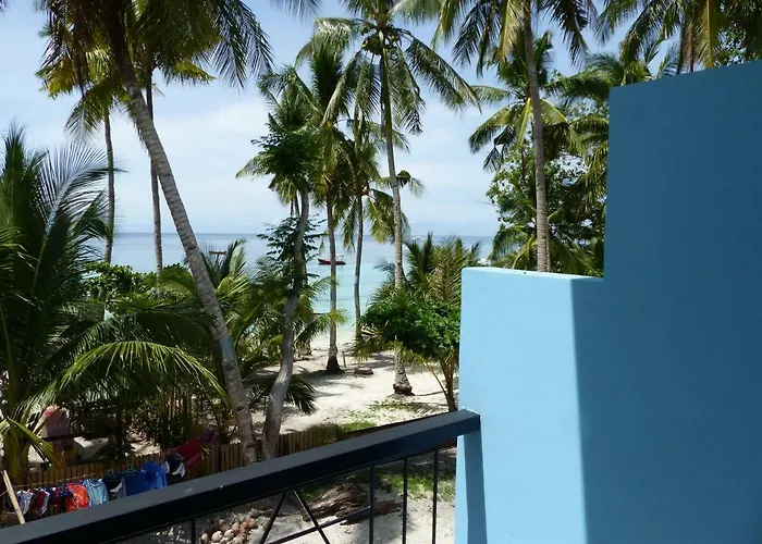D & B Bluestar Beach Resort Panglao