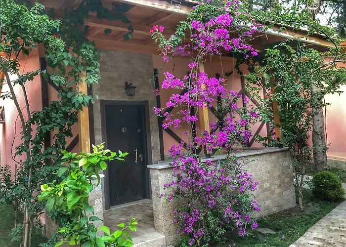 İpek Apart Hotel Çıralı