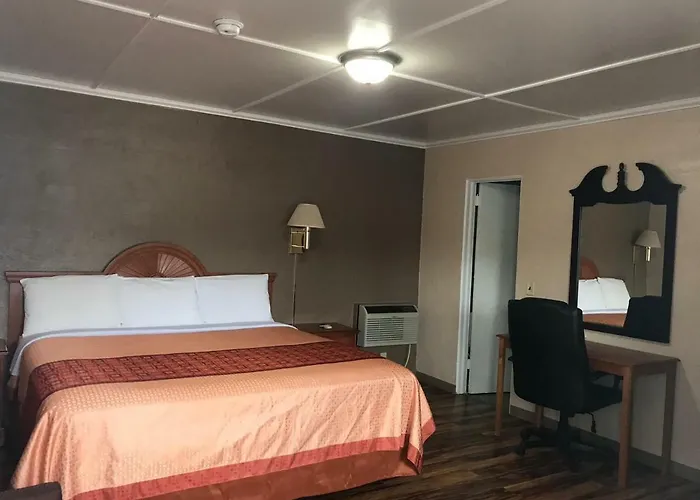 Hilltop Inn Franklin