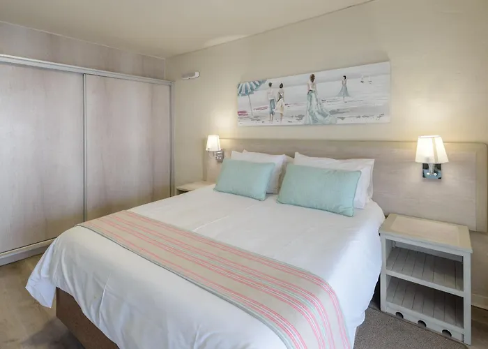 St Michaels Sands Hotel & Time Share Resort Shelly Beach