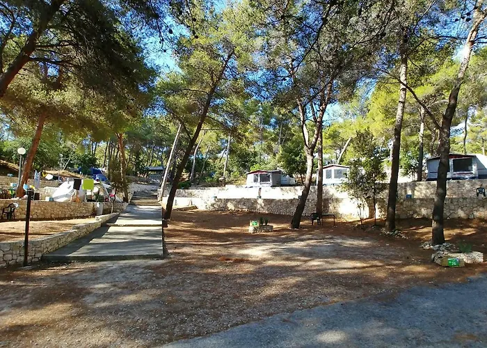 Kamp Vira Mobile Homes Hvar Town