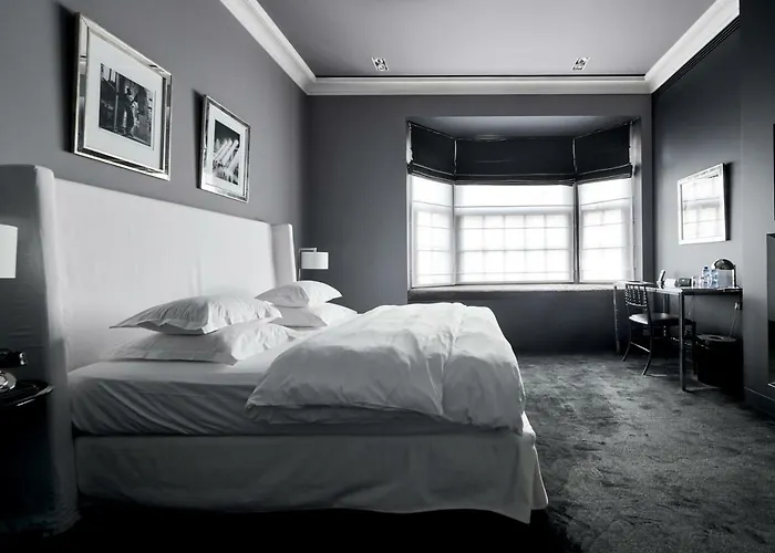 Hotel Odette En Ville Ixelles