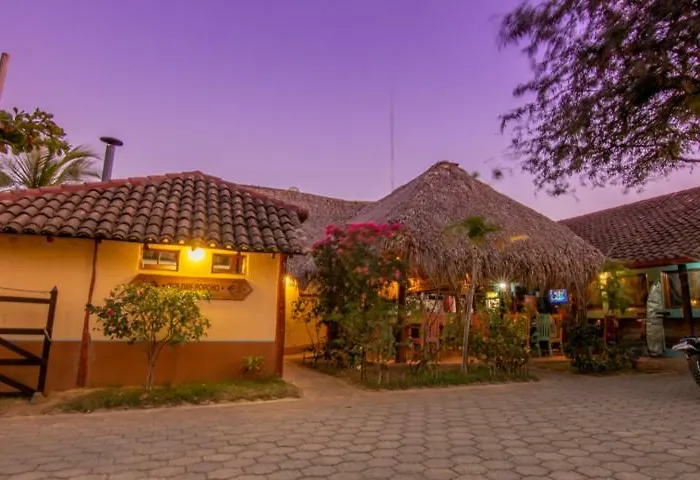 Club Surf Popoyo Hotel
