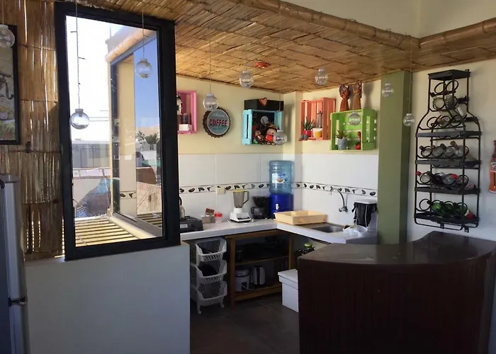 Ohana Hostel Ica