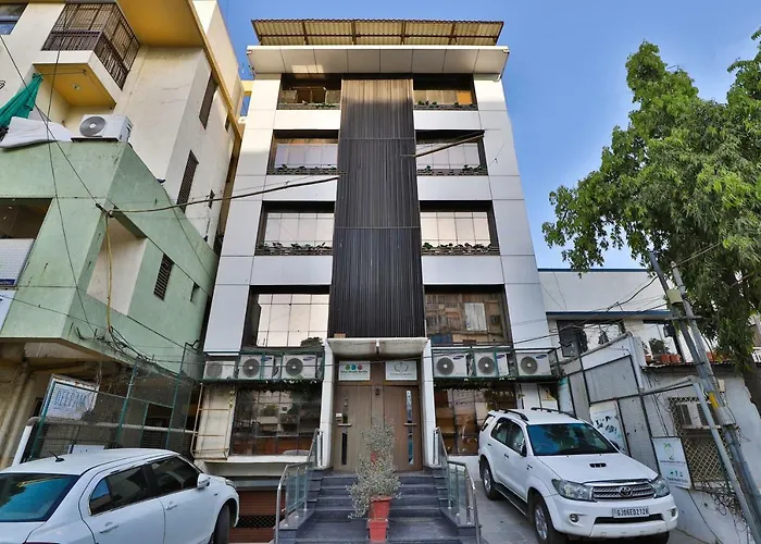 Hotel O Presidency Studio Vadodara