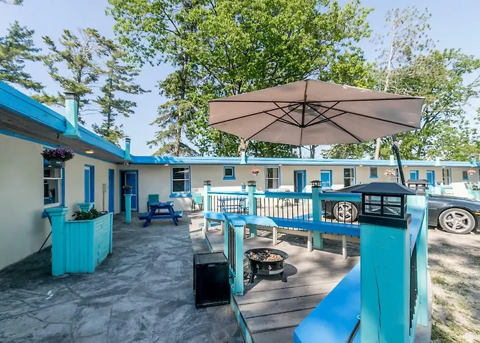 Beachfront At Beach1 Motel Wasaga Beach