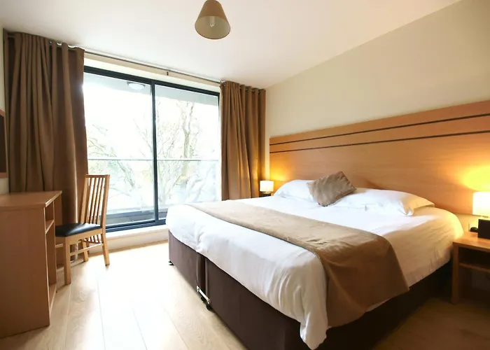Lodge Drive Serviced Apartments Enfield