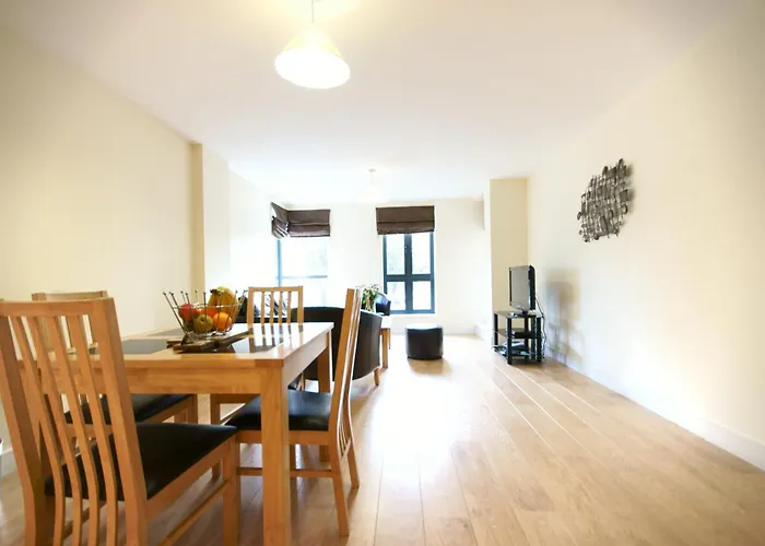 Lodge Drive Serviced Apartments Enfield