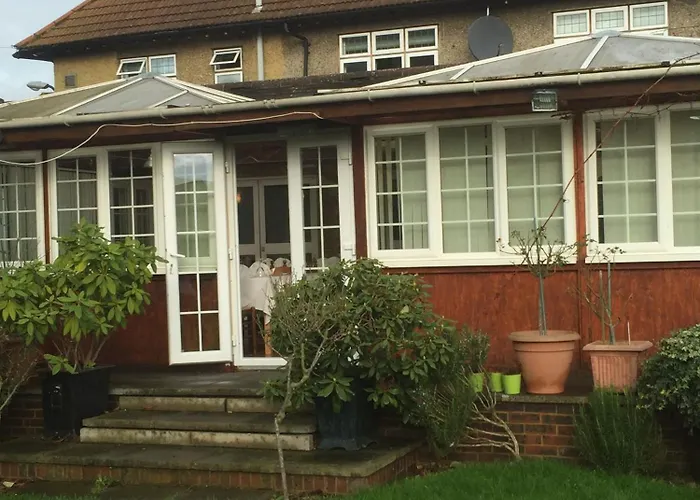 Colnbrook Lodge Guest House Slough