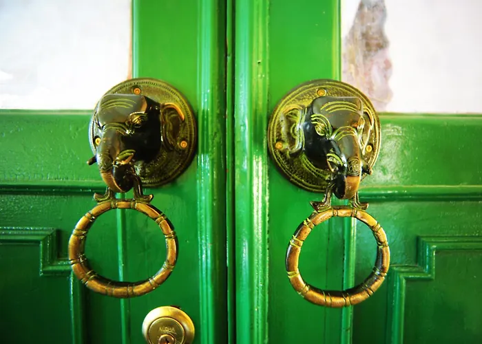 The Myth - Sud Sathorn Bed & Breakfast Bangkok