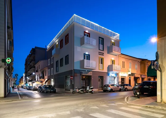 Marconi 1935 Bed & Breakfast Follonica