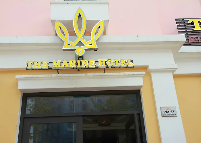 Khách sạn Hải Quân - The Marine Hotel Hạ Long