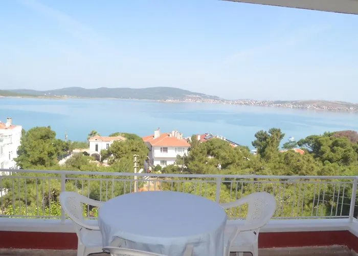 Tunc Hotel Ayvalı