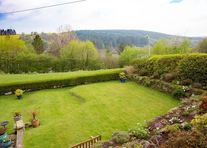 Llwyn Onn Guest House Merthyr Tydfil