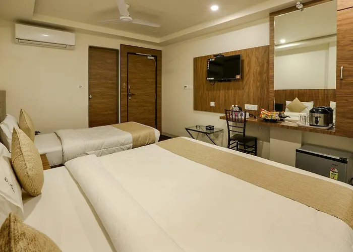 Hotel Limra Surat