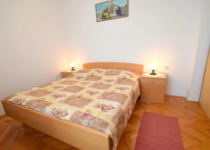 Guest House Keti Malinska