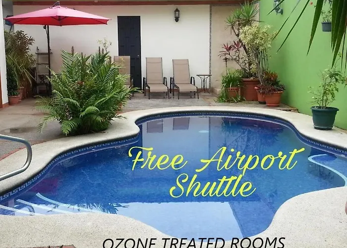 Hotel La Guaria Inn & Suites Alajuela