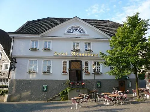 Hotel Rosenhaus GmbH mit 12 Elektro-Wallboxen Velbert