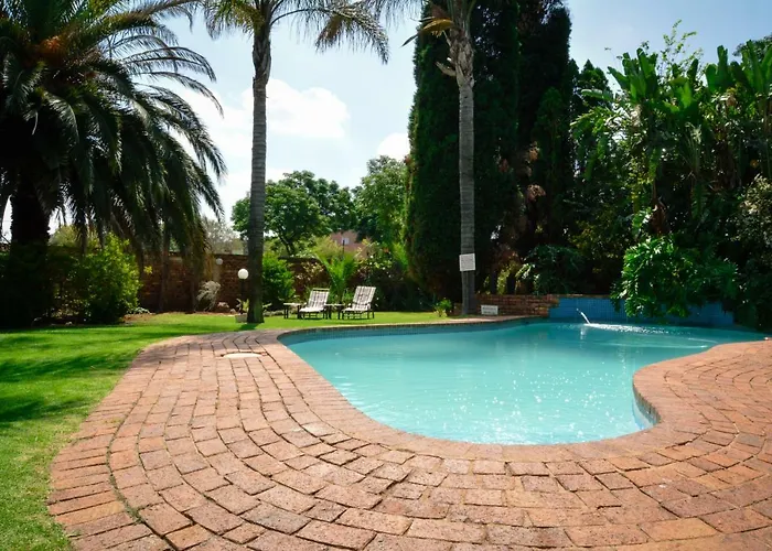 Aero Guest Lodge Kempton Park