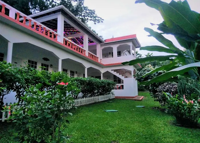 Polish Princess Guest House Port Antonio