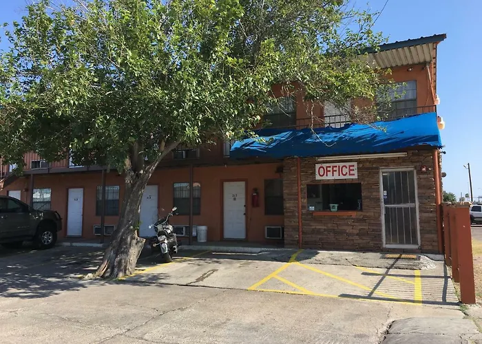 Loma Alta Motel Laredo