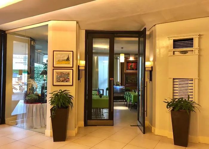 Hotel Lorenza Tacloban