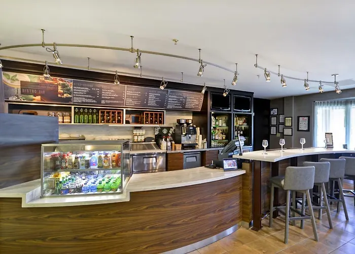 Courtyard By Marriott Dalton Hotel