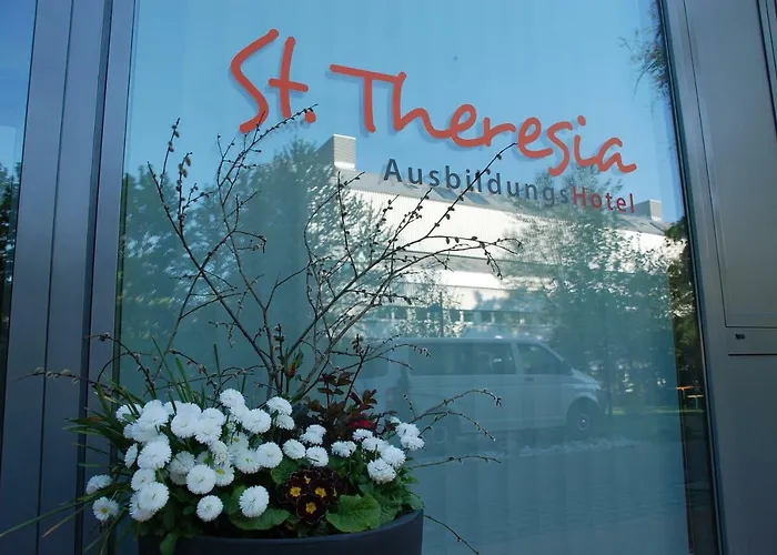 Ausbildungshotel St. Theresia Munich