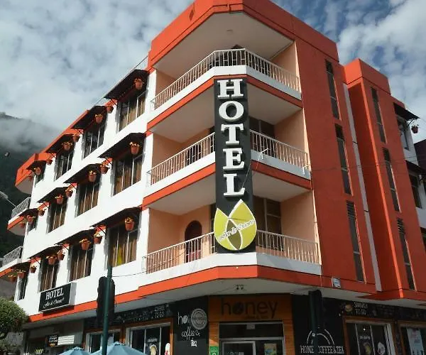 Hotel Flor De Oriente Banos 
