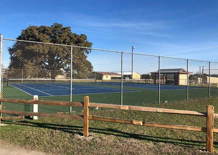 Flying L Ranch Resort & Golf Course Bandera