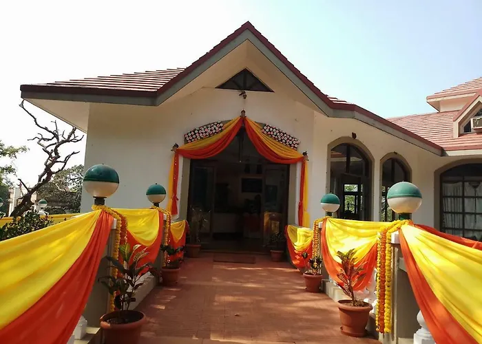 Usha Ascot Hotel Matheran