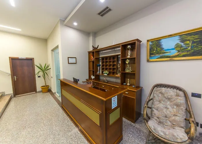 Western Star Hotel Durrës