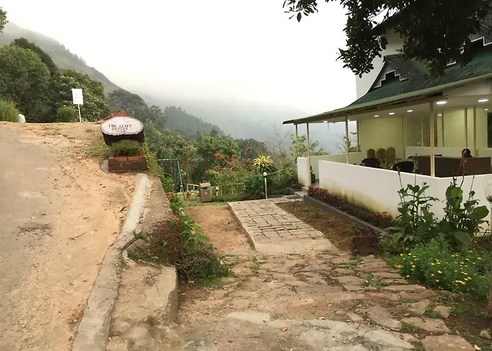 The Cliff Resort, Munnar
