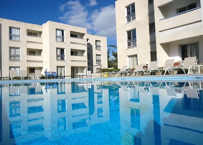 Daphne Hotel Apartments (Adults Only) Paphos