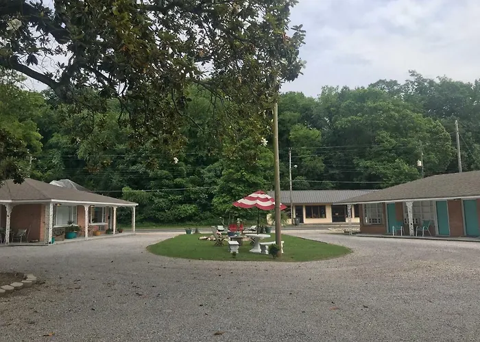 Dame Fortune'S Cottage Court Hot Springs