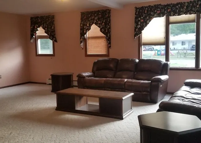 Red Ranch Inn Catskill