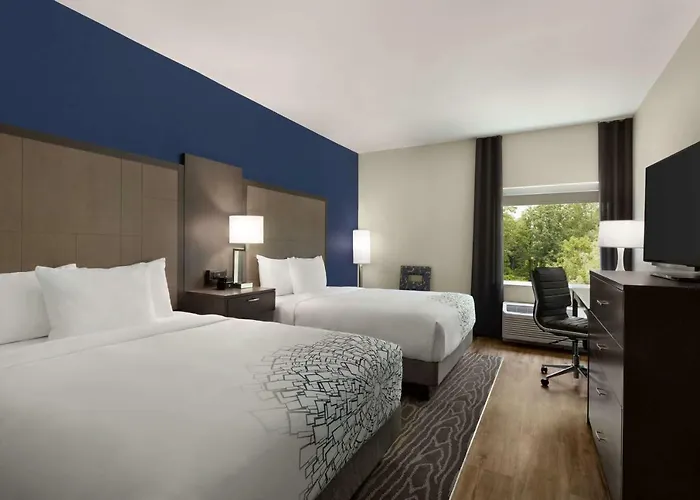 La Quinta By Wyndham Rock Hill Hotel