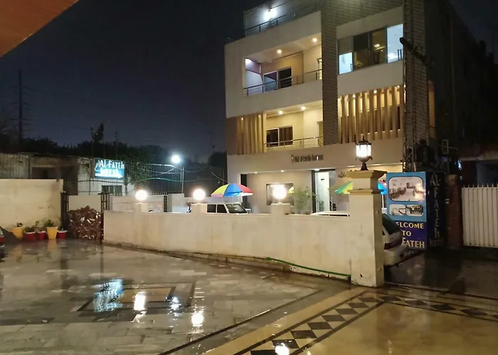 Al-Fateh Hotel Lahore