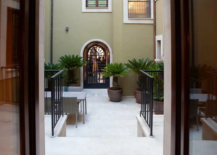 Palacete Colonial León