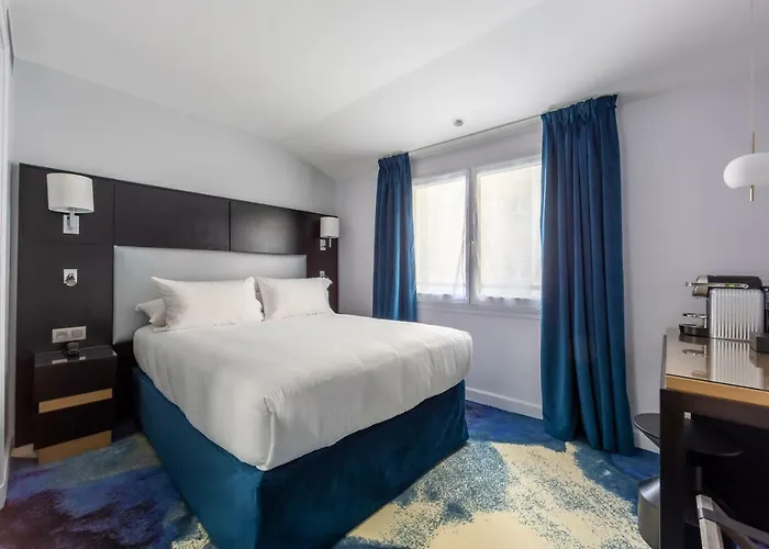 Logis Hotel 15 Montparnasse París