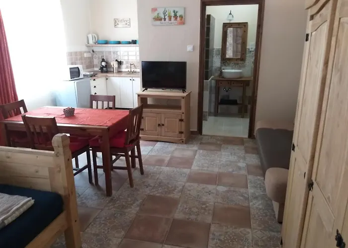 Hacienda Apartmanok Eger