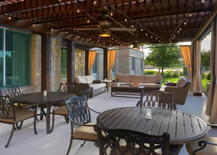 Fairfield Inn & Suites By Marriott Dallas Plano The Colony