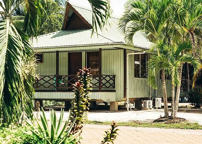 Overbridge River Resort Paramaribo