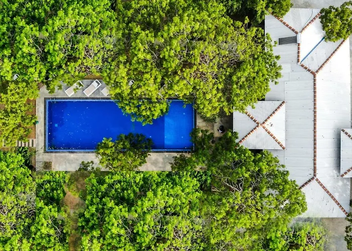 Arana Yala Hotel